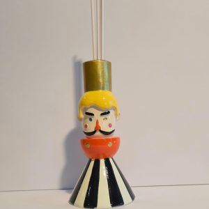 Diffusore in Ceramica Margot – Design Soldatino | Profumatore Decorativo d’Autore